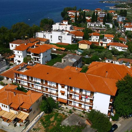 Izela Hotel Кала Нера Екстериор снимка