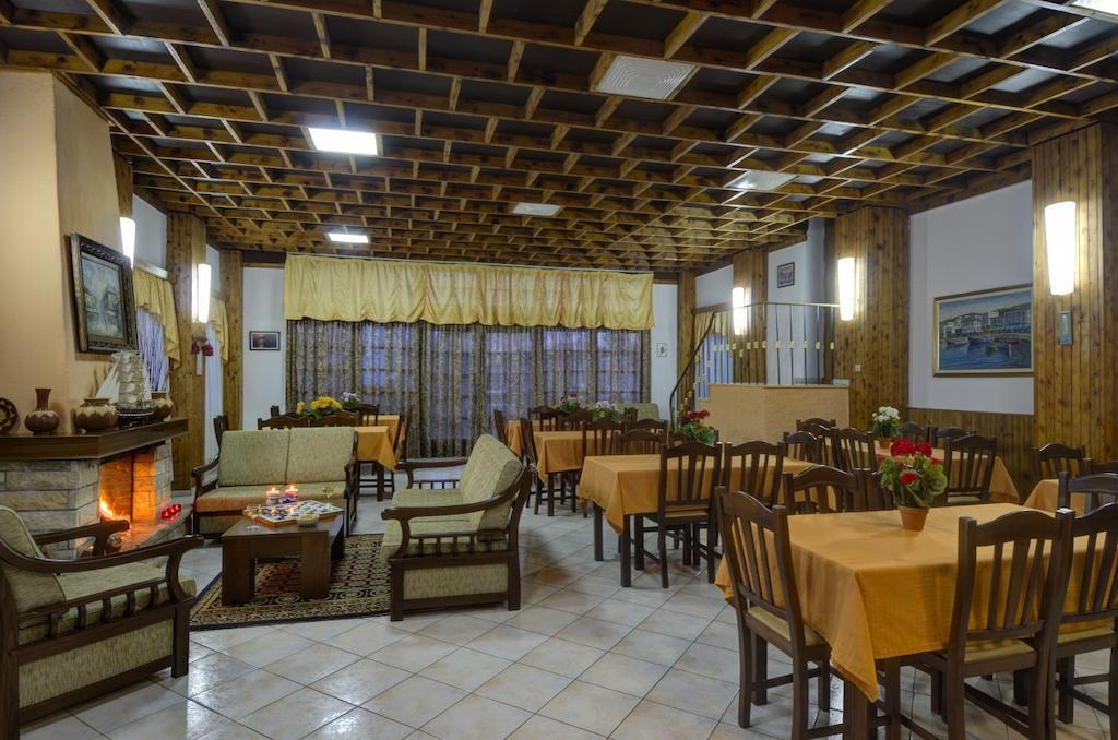 Izela Hotel Кала Нера Екстериор снимка